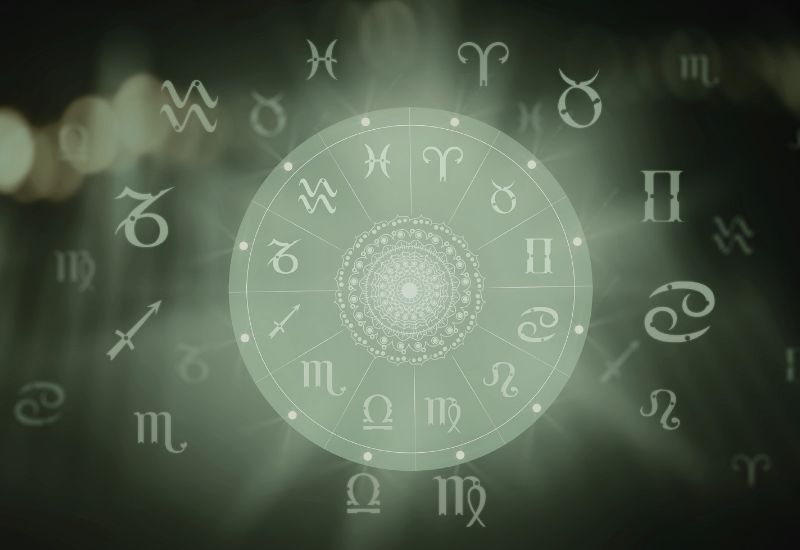 Sabine Scholz - psychologische Astrologie